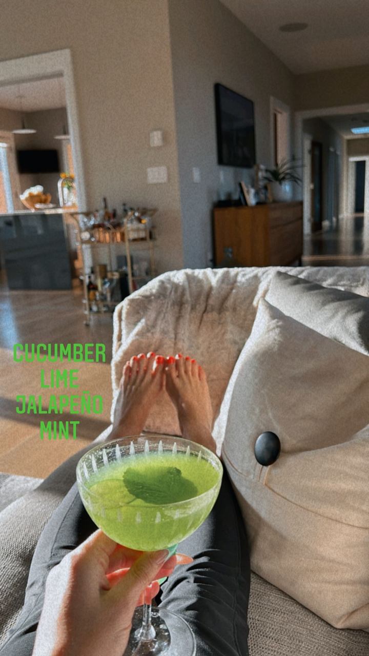 Laura Rutledge Feet